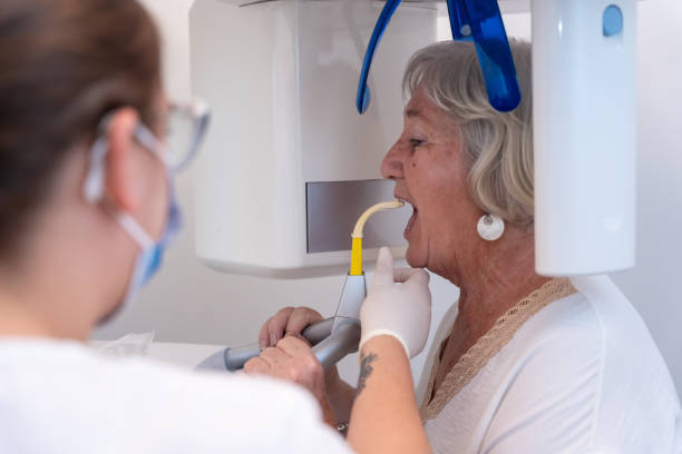 Best Emergency Tooth Extraction in Fairport, NY
